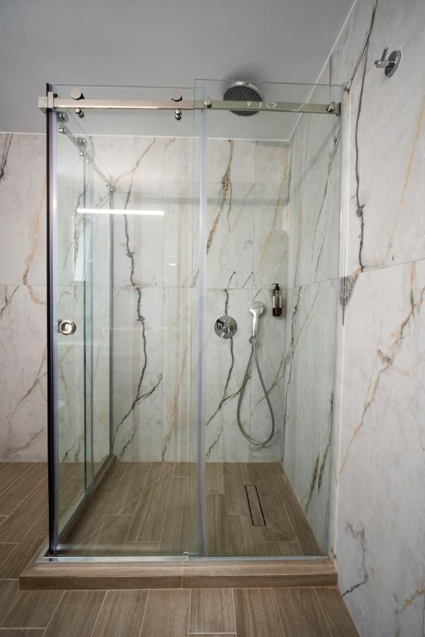 Agias Sofias Svolou Center 2 Apartment เทสซาโลนิกิ ภายนอก รูปภาพ